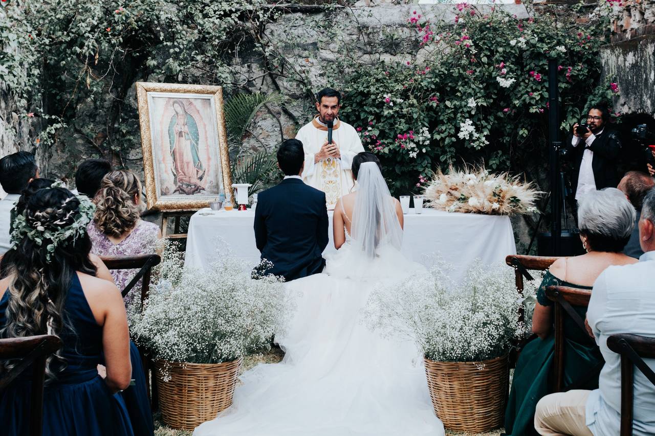 getting married in Mexico