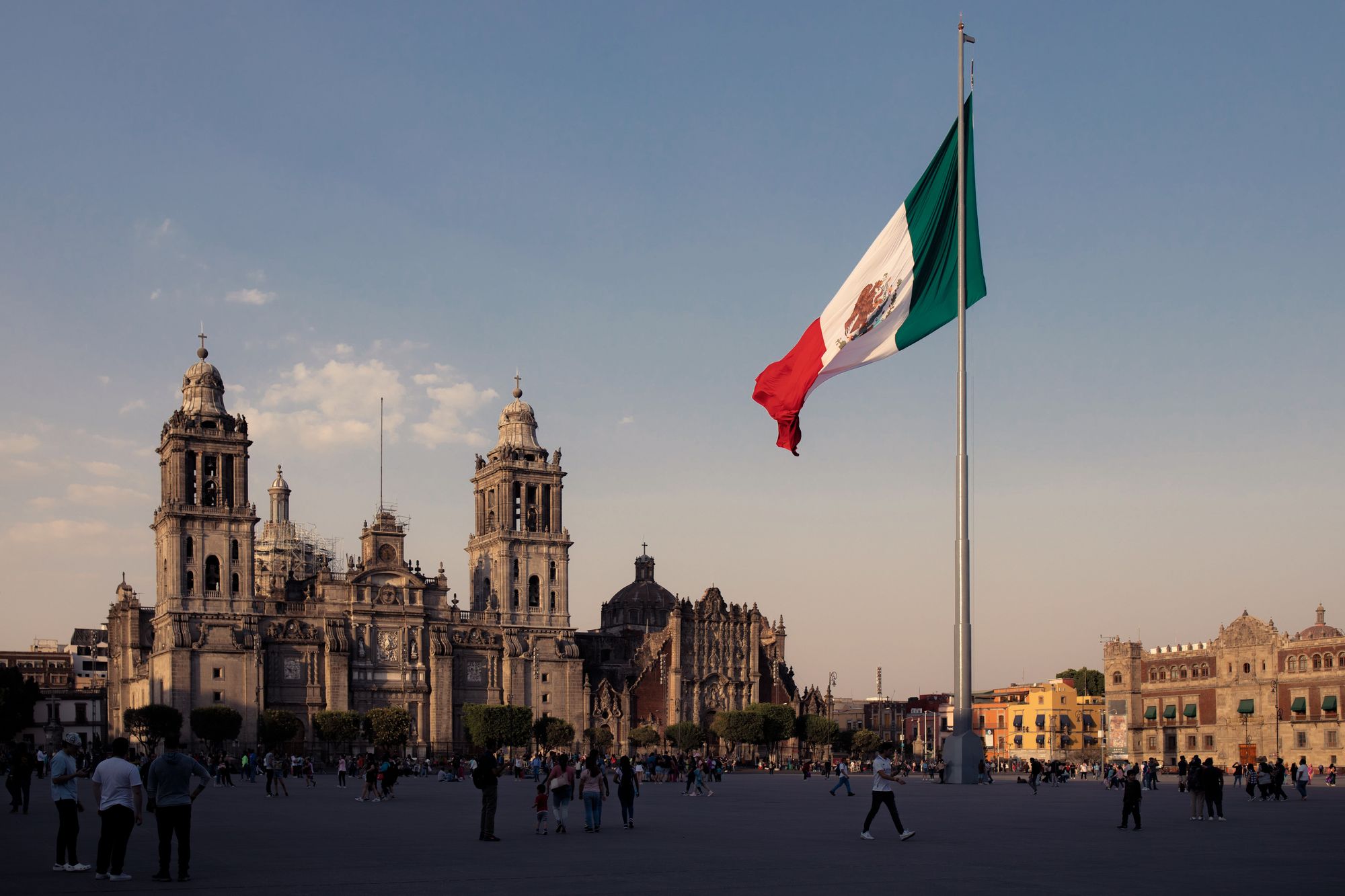 Mexican flag vs Italian flag