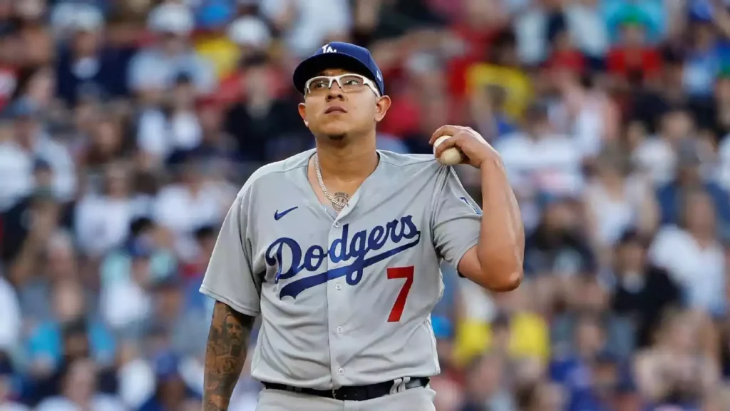 Learn about the situation of Mexican pitcher Julio Urías