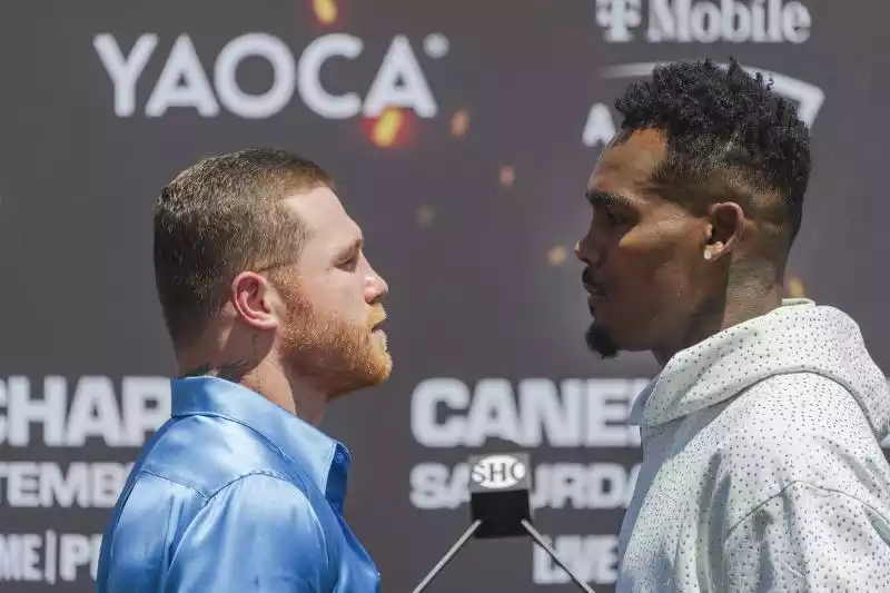 Another prediction for the Canelo vs. Charlo fight: ¿Does the Mexican not win?