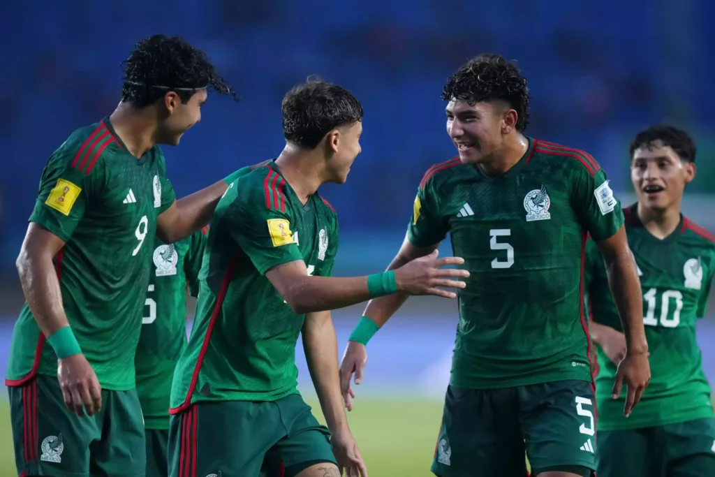 In the Round of 16, Mexico U17 team in the World Cup