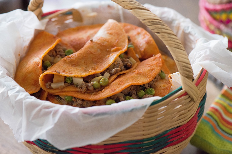 Discovering Tacos de Canasta Mexico: Tradition, History, and Delicious Recipes