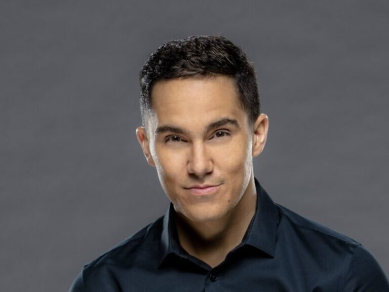 Exploring the best of Carlos Penavega movies and TV shows